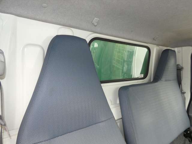 Mitsubishi Fuso Canter 13