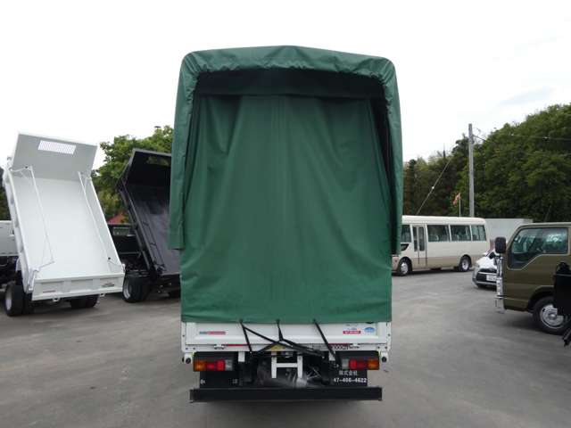 Mitsubishi Fuso Canter 8