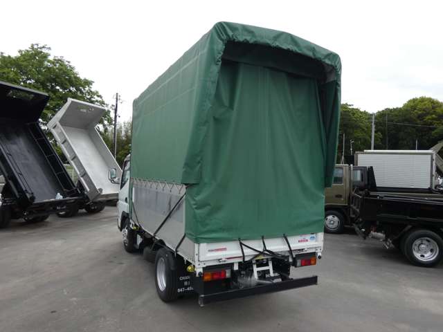 Mitsubishi Fuso Canter 9