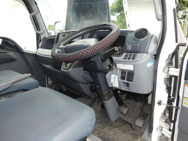 Mitsubishi Fuso Canter 11