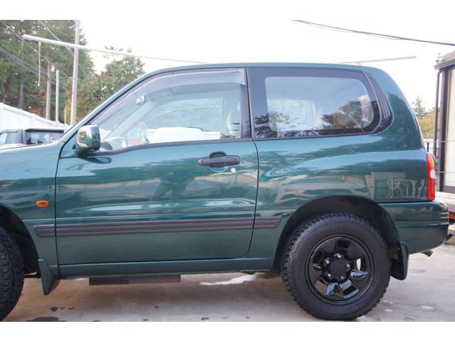 Suzuki Escudo 11