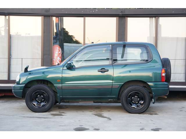 Suzuki Escudo 8