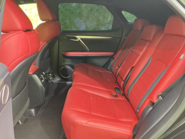Lexus RX 9