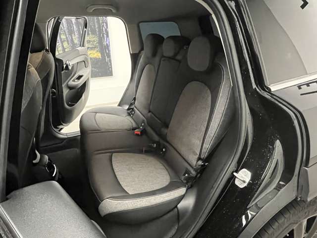 MINI Crossover 6