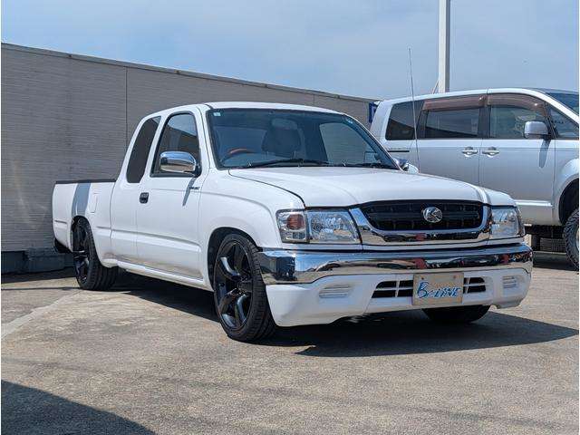 Toyota Hilux 6