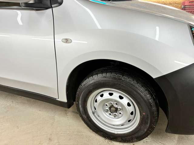 Nissan NV150 AD 11