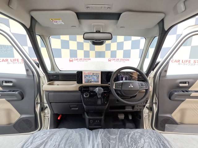 Mitsubishi Delica Mini 9
