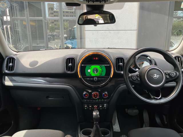 MINI Crossover 6