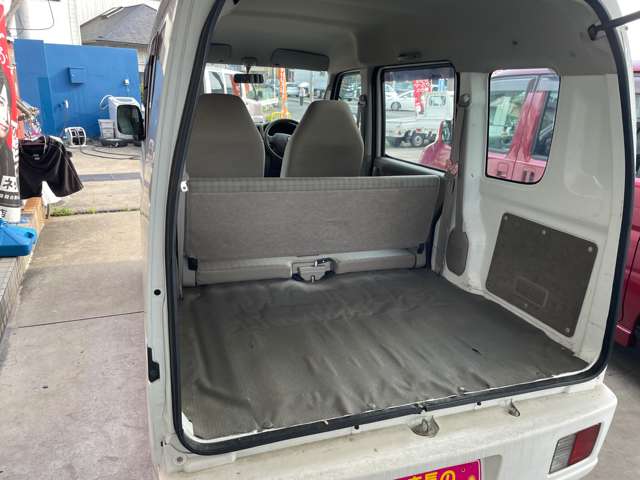 Suzuki Every 8