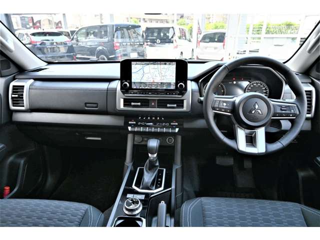 Mitsubishi Triton 5