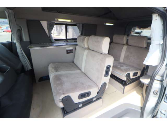 Toyota Hiace 3