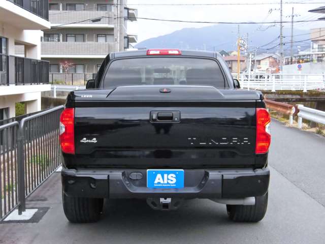 Toyota Tundra 4