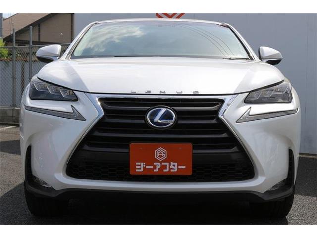 Lexus NX 8