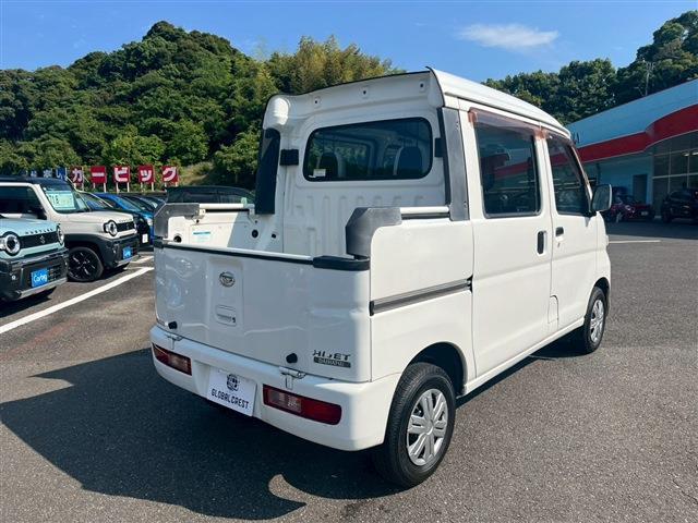Daihatsu Hijet Deck Van 6
