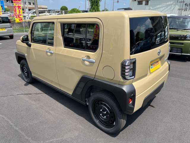 Daihatsu Taft 10