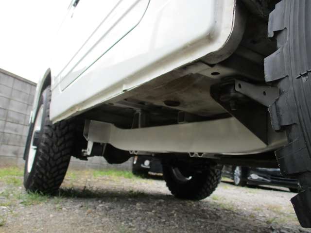 Suzuki Jimny 10