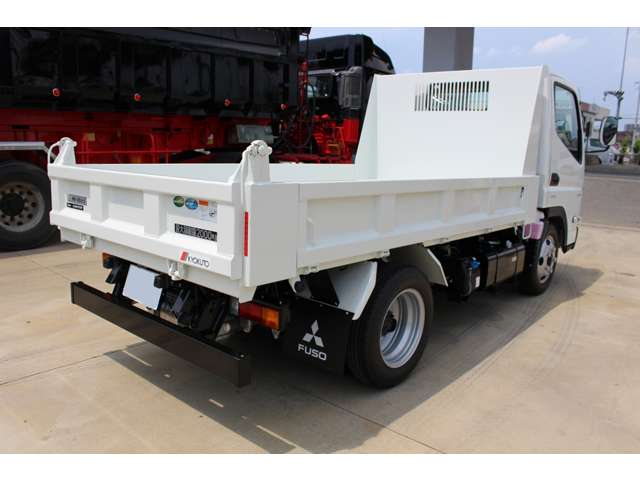 Mitsubishi Fuso Canter 6