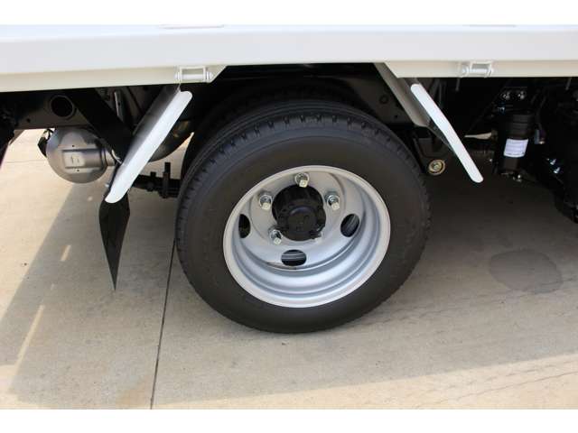 Mitsubishi Fuso Canter 7