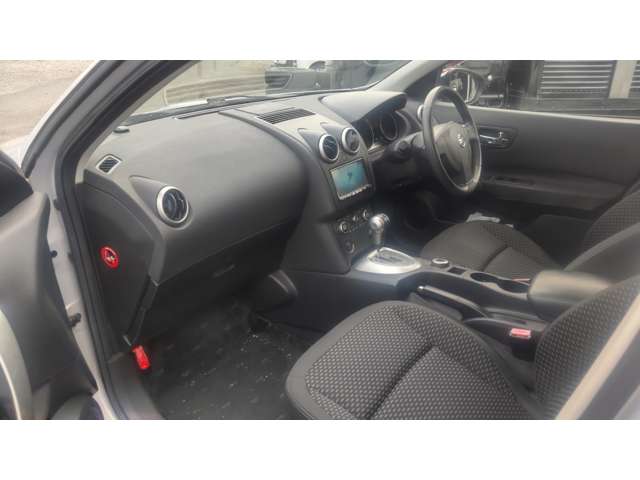 Nissan Dualis 12