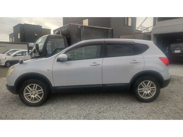 Nissan Dualis 4