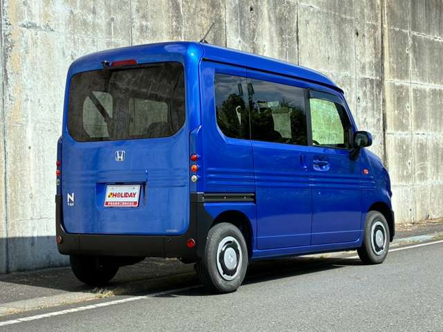 Honda N-VAN 8
