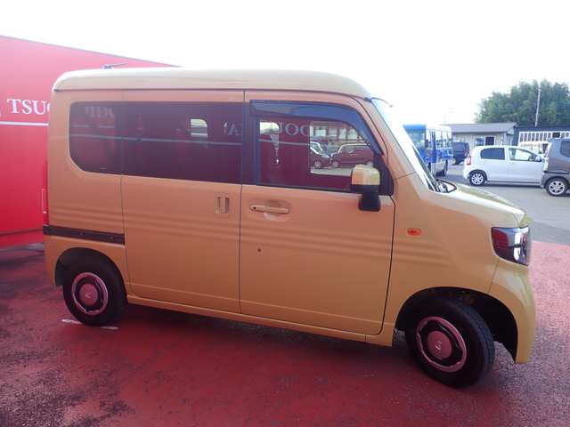 Honda N-VAN 4