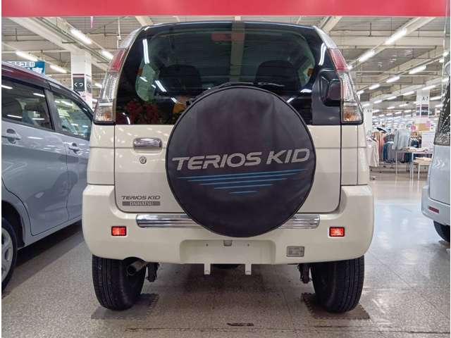 Daihatsu Terios Kid 5