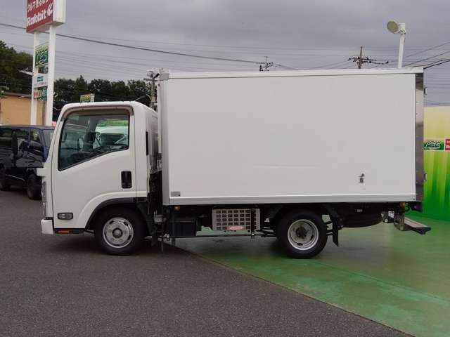 Isuzu Elf 5