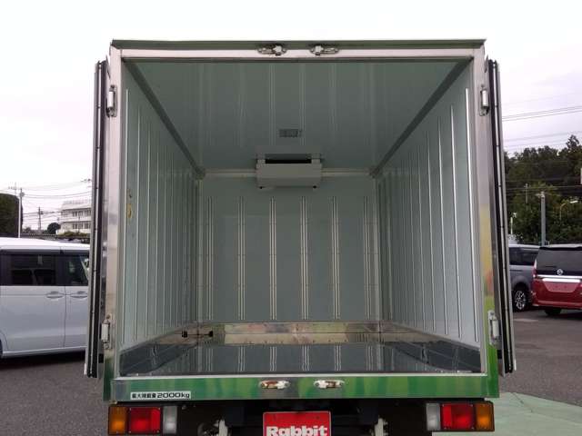 Isuzu Elf 10