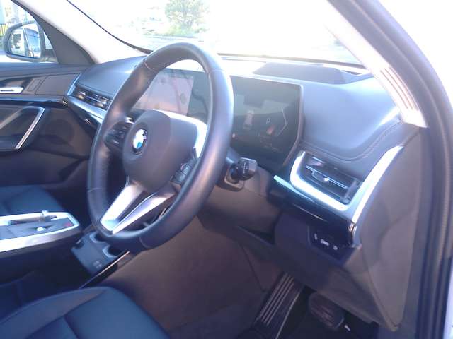 BMW X1 11