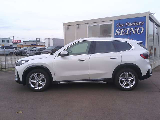 BMW X1 8