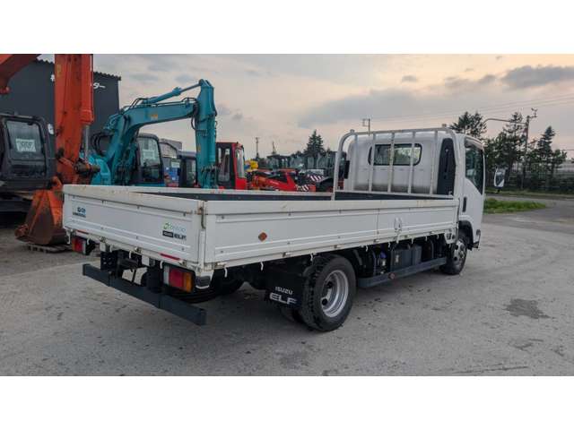 Isuzu Elf 5