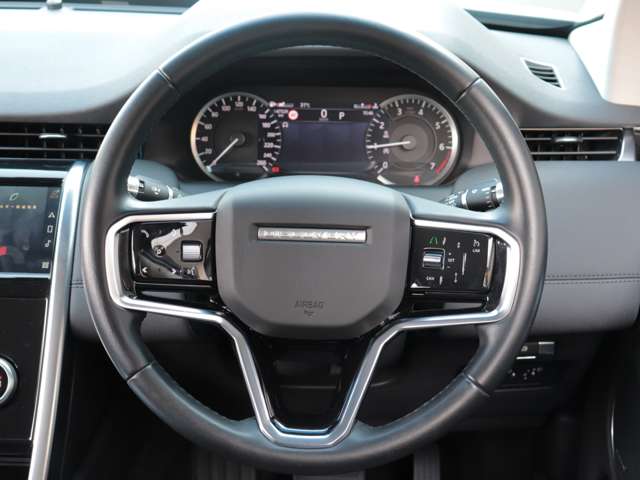 Land Rover Discovery Sport 12