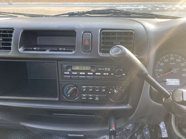 Mazda Bongo Truck 12