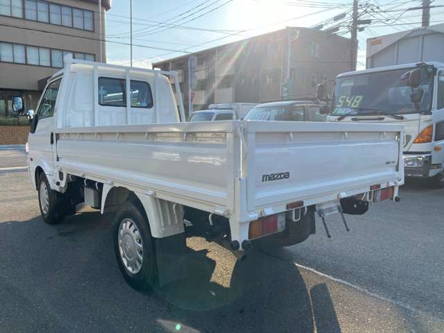 Mazda Bongo Truck 6