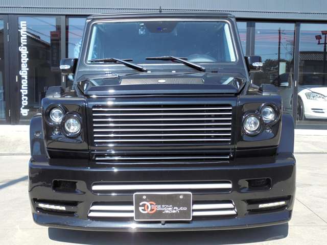 Mercedes-Benz G-Class 4