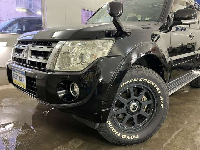 Mitsubishi Pajero 2