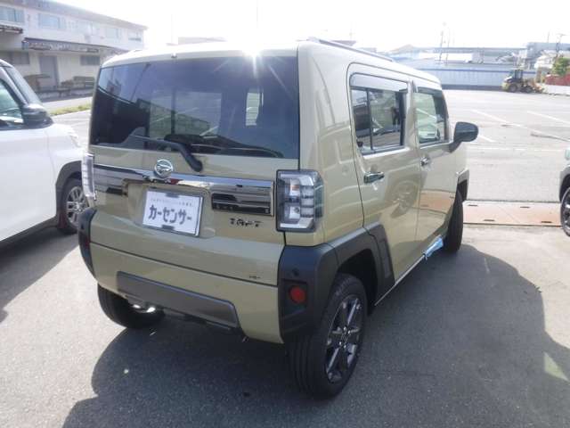 Daihatsu Taft 2