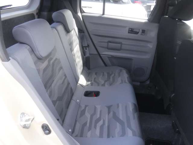 Daihatsu Taft 10