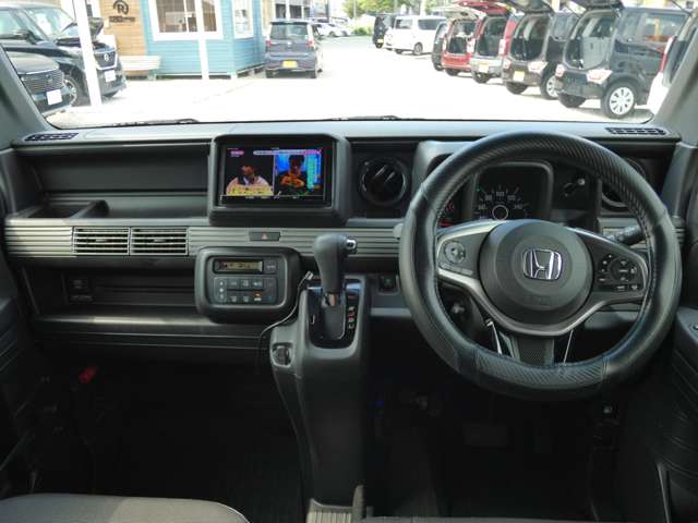 Honda N-VAN 6