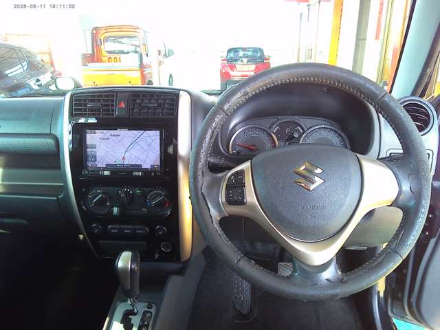 Suzuki Jimny 10