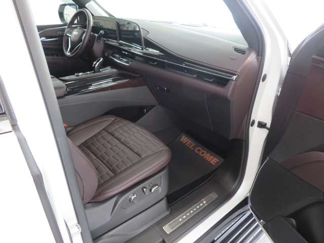 Cadillac エスカレード 12