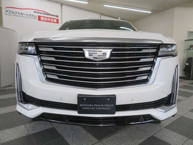 Cadillac エスカレード 2