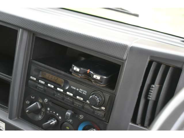 Isuzu Forward 11