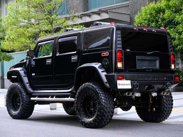 Hummer H2 7