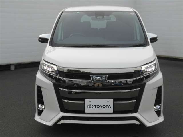 Toyota Noah 2