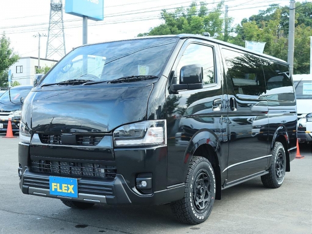 Toyota Hiace Van 3