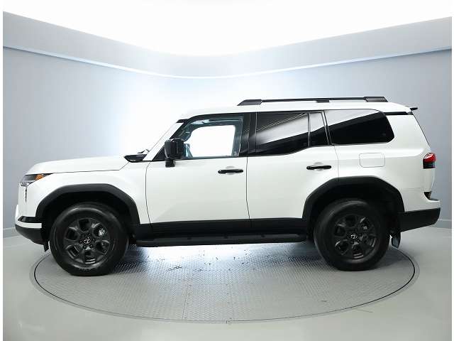 Lexus GX 11
