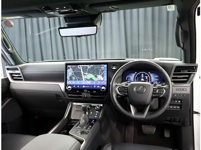 Lexus GX 4