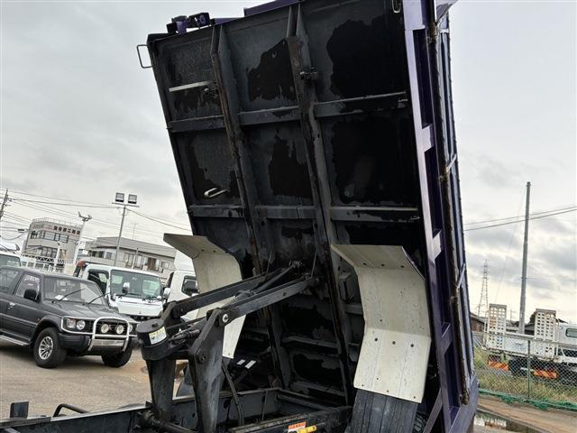 Mitsubishi Fuso Canter 11
